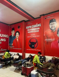 Memperingati Hari Sumpah Pemuda, Donor Darah di DPC PDI Kabupaten Bekasi