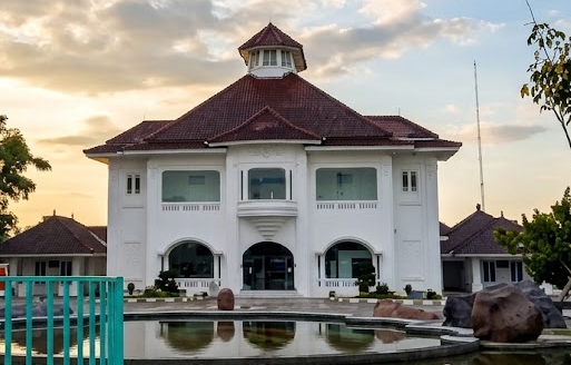 Gedung Juang 45 Dari Bangunan Bersejarah Menjadi Museum Digital